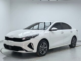 2022 Kia K3 II (China Market) Рестайлинг, белый, 1120000 рублей, вид 3