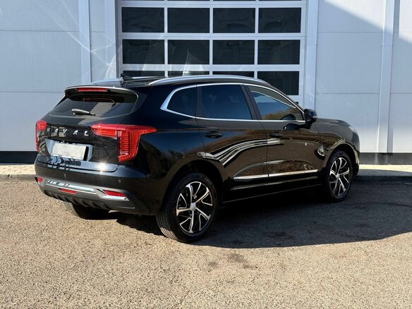 2021 Haval Jolion I, чёрный, 1700000 рублей - вид 4