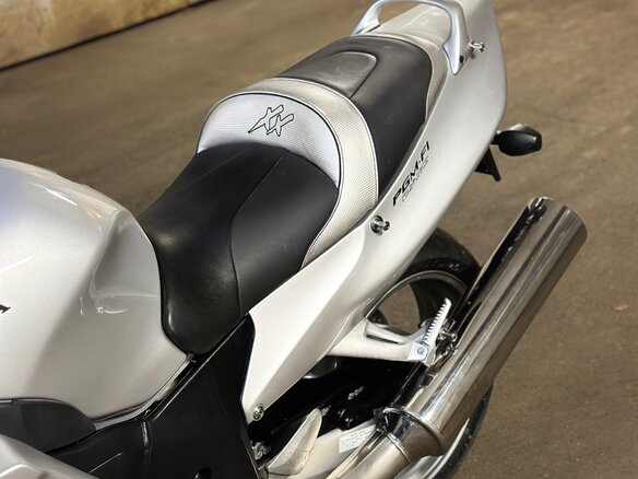 2003 Honda CBR 1100 XX, серый, 598000 рублей - вид 6