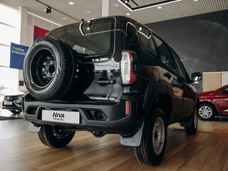 2026 Lada (ВАЗ) Niva Travel I Рестайлинг, чёрный, 1419000 рублей, вид 4
