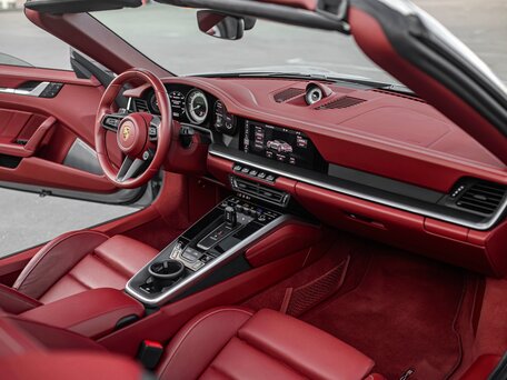 2020 Porsche 911 Turbo S VIII (992), серый, 23350000 рублей, вид 5