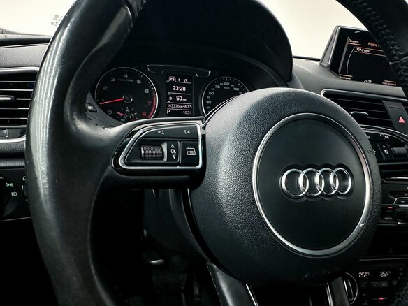 2015 Audi Q3 I (8U) Рестайлинг, белый, 1899000 рублей - вид 9