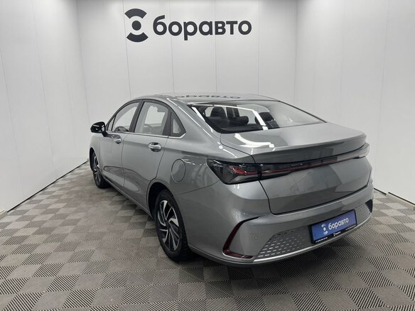 2023 BAIC U5 Plus, серый, 970000 рублей - вид 6