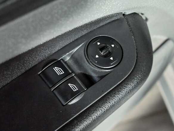 2008 Ford Focus II Рестайлинг, серебристый - вид 8