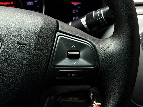 2013 Kia Rio 5-speed III, белый - вид 14