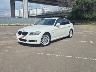 2011 BMW 3 серии 320i V (E90/E91/E92/E93) Рестайлинг, белый, 1470000 рублей, вид 4