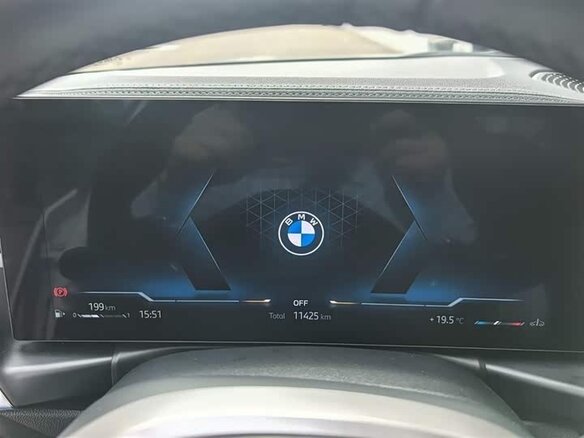 2025 BMW 3 серии 330Li VII (G2x) Рестайлинг 2, белый - вид 10