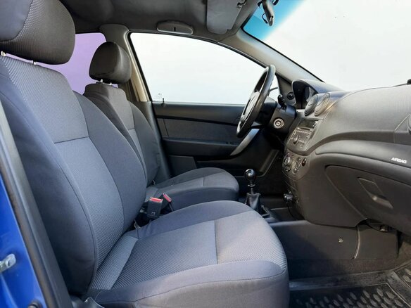 2010 Chevrolet Aveo I Рестайлинг, синий, 269000 рублей - вид 9