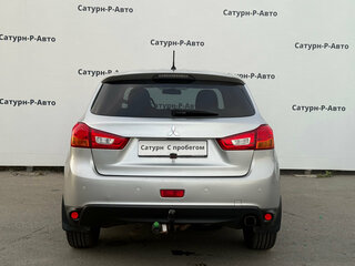 2013 Mitsubishi ASX I Рестайлинг, серебристый, 950000 рублей, вид 5