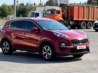 2018 Kia Sportage IV Рестайлинг, красный, 1950000 рублей, вид 2