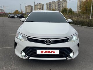 2016 Toyota Camry VII (XV50) Рестайлинг, белый, 1950000 рублей, вид 1