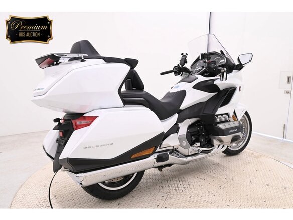 2018 Honda GL 1800 Gold Wing, белый, 2350000 рублей - вид 4