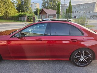 2016 Mercedes-Benz E-Класс 200 V (W213, S213, C238), красный, 2747000 рублей, вид 4