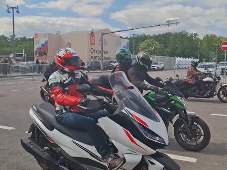 2024 Zontes ZT350E, белый, 500000 рублей, вид 4