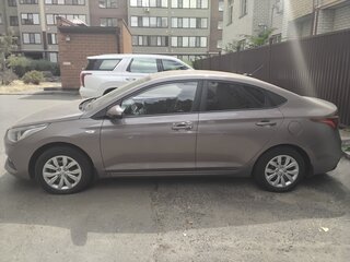 2018 Hyundai Solaris II, коричневый, 1200000 рублей, вид 5