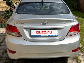 2014 Hyundai Solaris I, серебристый, 630000 рублей, вид 4