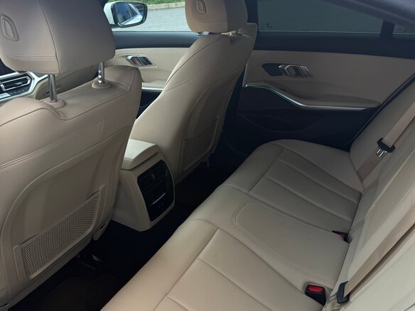 2021 BMW 3 серии 330i VII (G2x), белый, 3700000 рублей - вид 9