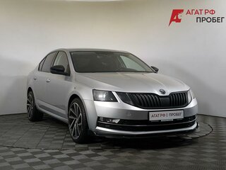 2017 Skoda Octavia III (A7) Рестайлинг, серебристый, 1650000 рублей, вид 3