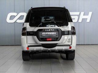 2017 Mitsubishi Pajero IV Рестайлинг 2, белый, 2750000 рублей, вид 4