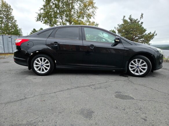 2012 Ford Focus III, чёрный, 680000 рублей - вид 3