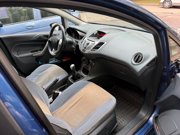 2008 Ford Fiesta Mk6, синий - вид 19