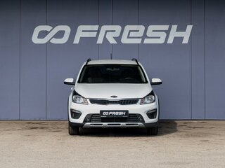 2018 Kia Rio X-Line IV, белый, 1700000 рублей, вид 3