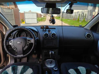 2011 Nissan Qashqai I Рестайлинг, бежевый, 1059000 рублей, вид 5