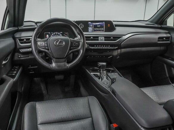 2022 Lexus UX 200 I, белый, 4019000 рублей - вид 5