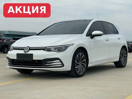 2021 Volkswagen Golf VIII, белый, 1670000 рублей, вид 1