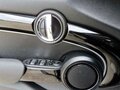 2022 Mini Hatch Cooper III (F55/F56) Рестайлинг 2, бежевый, 2170000 рублей - вид 6