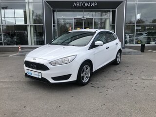 2015 Ford Focus III Рестайлинг, белый, 890000 рублей, вид 1
