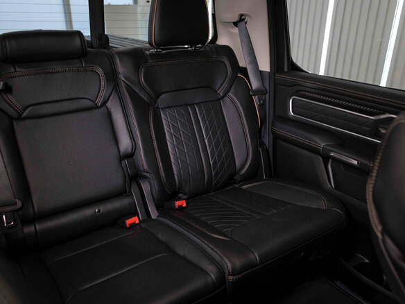 2026 Ram 1500 Crew Cab V Рестайлинг, чёрный, 10490000 рублей - вид 25