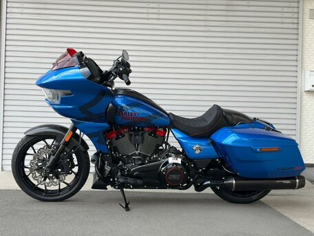 2026 Harley-Davidson CVO Road Glide ST, синий, 5699000 рублей, вид 1