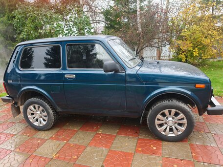 2000 Lada (ВАЗ) 2121 (4x4) I Рестайлинг, зелёный, 350000 рублей, вид 2