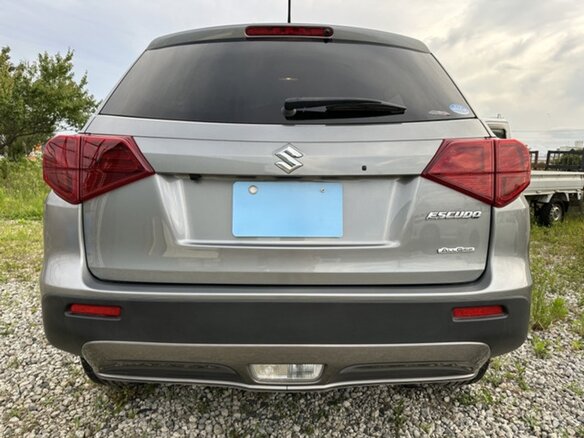 2020 Suzuki Escudo IV Рестайлинг, серебристый, 1419000 рублей - вид 3
