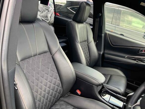 2017 Toyota Harrier III (XU60) Рестайлинг, чёрный, 2150055 рублей - вид 8