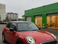 2020 Mini Hatch Cooper III (F55/F56) Рестайлинг, оранжевый, 2220000 рублей - вид 1