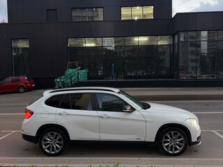 2014 BMW X1 20i I (E84) Рестайлинг, белый, 1650000 рублей, вид 5