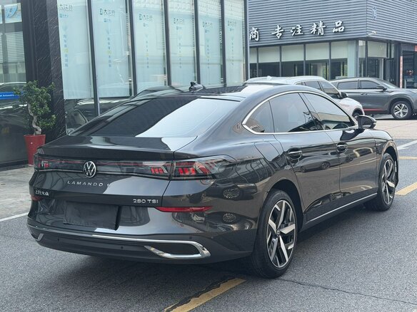 2023 Volkswagen Lamando L II, чёрный, 1700007 рублей - вид 3
