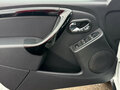 2024 Lada (ВАЗ) Largus Cross I Рестайлинг, белый, 1550000 рублей - вид 11