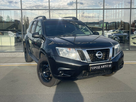 2014 Nissan Terrano III (D10), чёрный, 880000 рублей, вид 1