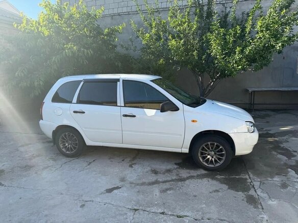 2013 Lada (ВАЗ) Kalina I, белый, 360000 рублей - вид 2