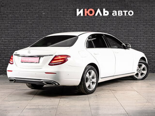 2017 Mercedes-Benz E-Класс 200 V (W213, S213, C238), белый, 2500000 рублей, вид 4