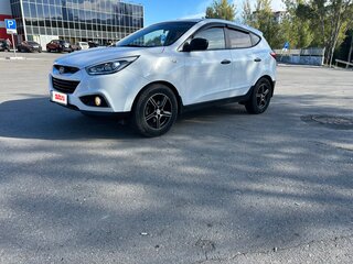 2015 Hyundai ix35 I Рестайлинг, белый, 1450000 рублей, вид 4