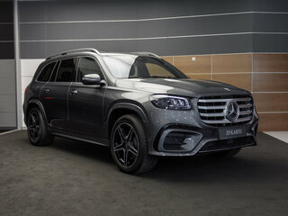 2024 Mercedes-Benz GLS 450 d II (X167) Рестайлинг, серый, 17600000 рублей, вид 5