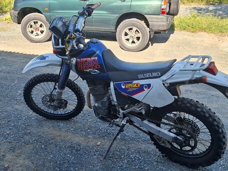 1998 Suzuki Djebel 250, белый, 210000 рублей, вид 4
