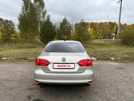 2012 Volkswagen Jetta VI, серебристый, 1200000 рублей, вид 3