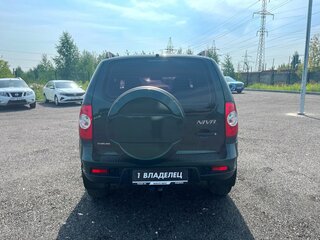 2016 Chevrolet Niva I Рестайлинг, зелёный, 620000 рублей, вид 4
