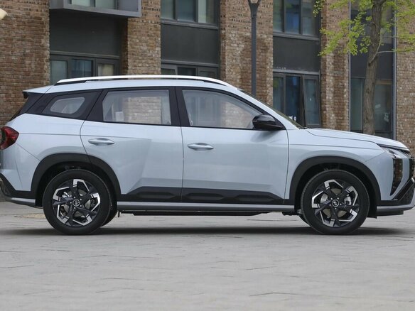 2025 Hyundai Mufasa I (NU2), серебристый, 4040000 рублей - вид 8