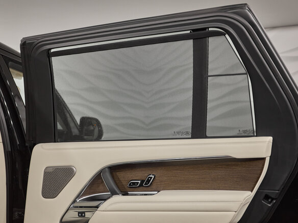2025 Land Rover Range Rover P530 MHEV V, чёрный, 31800000 рублей - вид 35